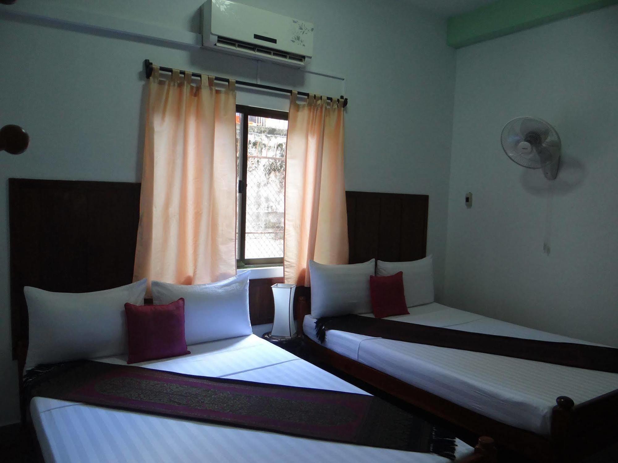 פנום פן Alibi Guesthouse מראה חיצוני תמונה