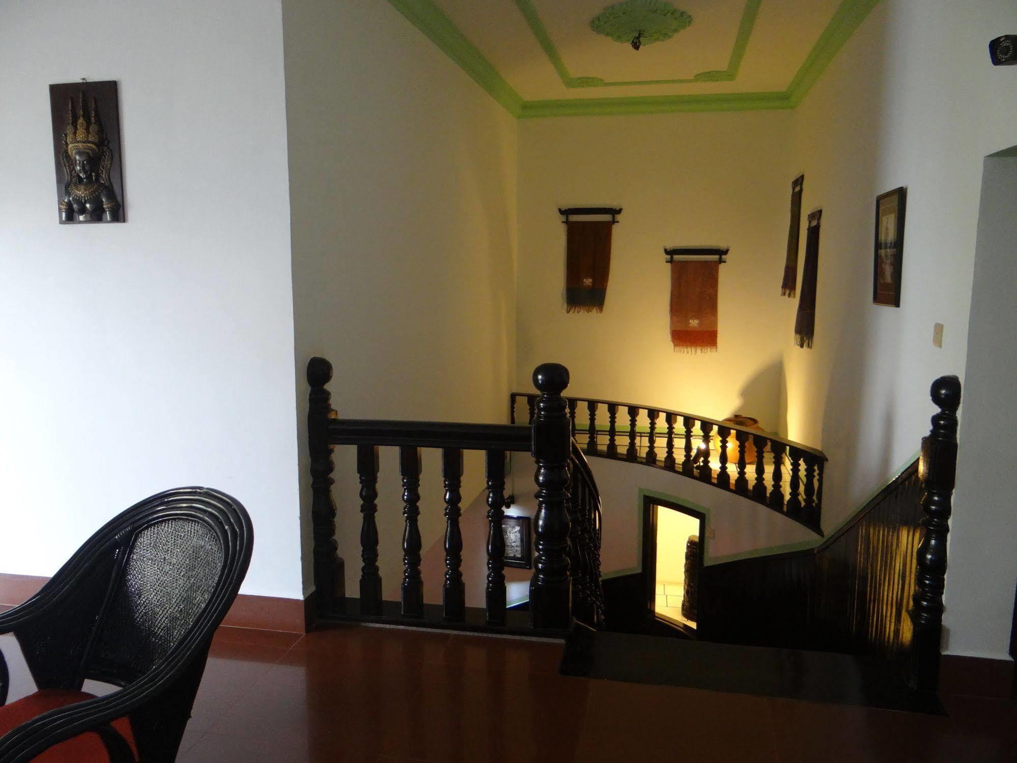 פנום פן Alibi Guesthouse מראה חיצוני תמונה